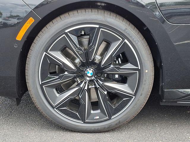 new 2025 BMW 750e car, priced at $119,275
