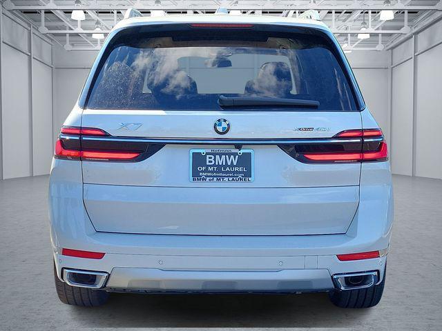 new 2025 BMW X7 car, priced at $89,070