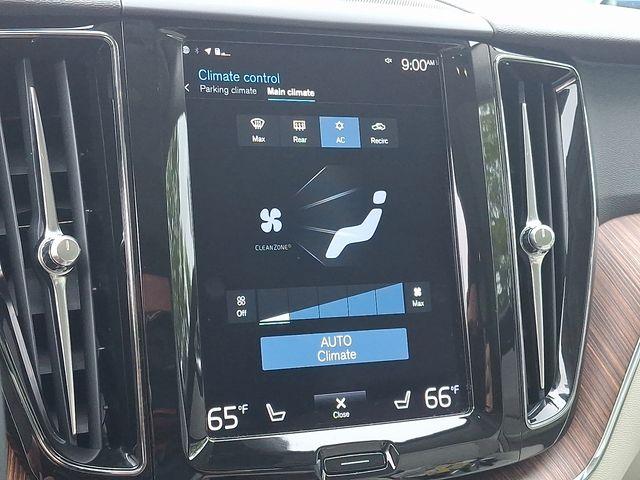 used 2021 Volvo XC60 car, priced at $20,455