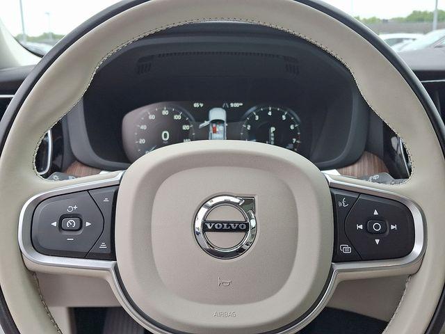 used 2021 Volvo XC60 car, priced at $20,455