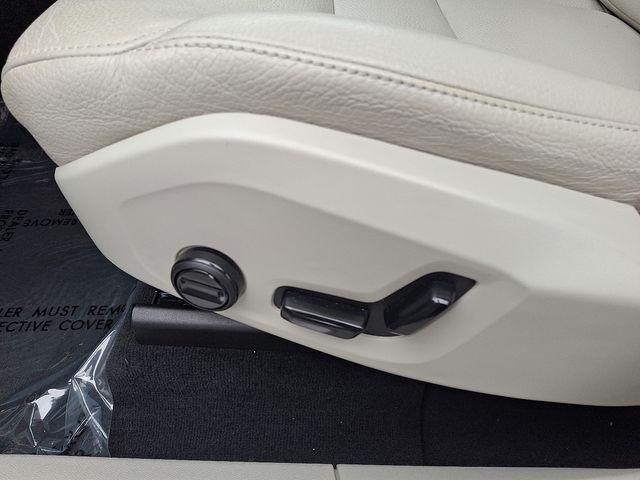 used 2021 Volvo XC60 car, priced at $20,455