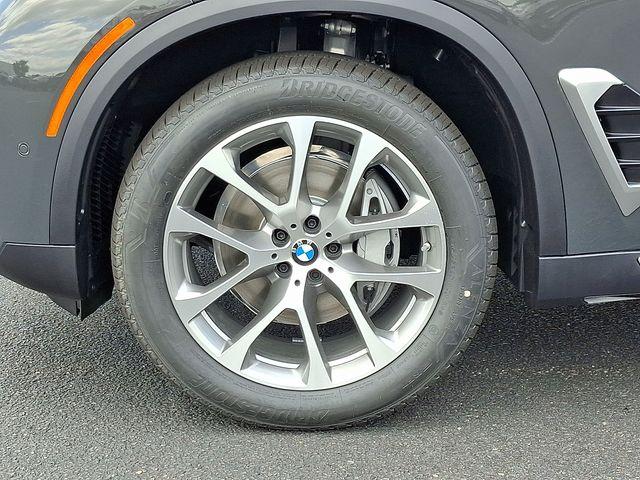 new 2026 BMW X5 car