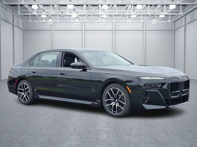 new 2025 BMW 760 car, priced at $135,775