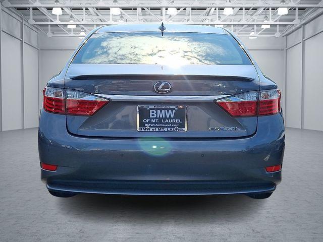 used 2015 Lexus ES 300h car, priced at $16,220