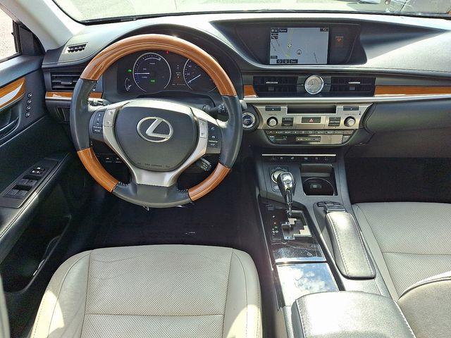 used 2015 Lexus ES 300h car, priced at $16,220