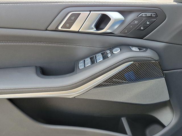 new 2025 BMW X7 car, priced at $119,930