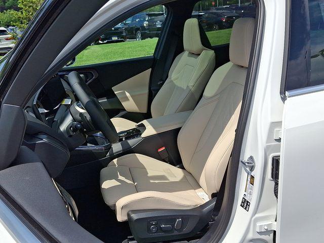 new 2025 BMW X3 car, priced at $55,680