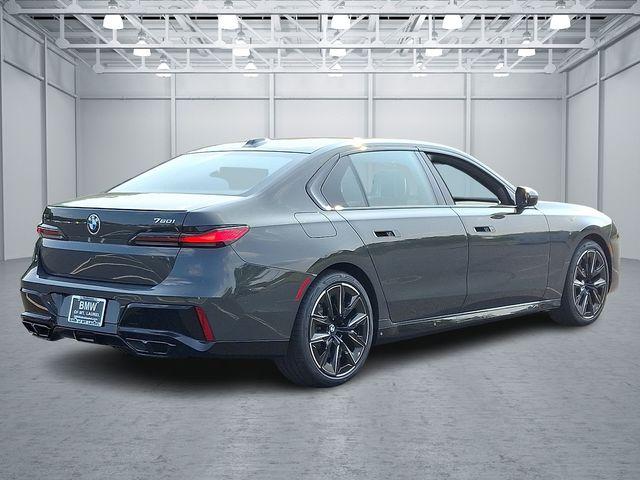 new 2025 BMW 760 car, priced at $142,955