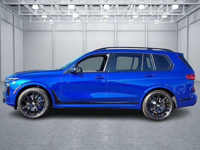 new 2025 BMW X7 car, priced at $117,330