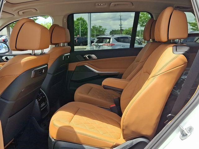 new 2026 BMW X7 car