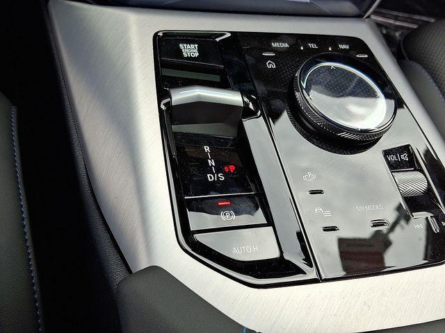 new 2025 BMW X3 car, priced at $59,155