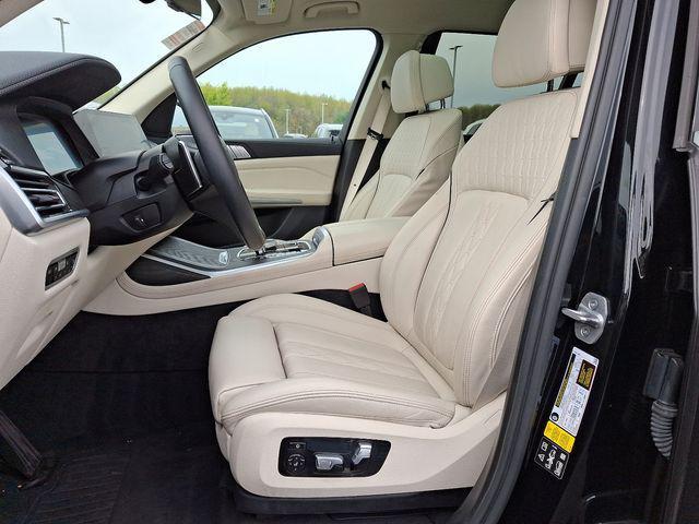 used 2022 BMW X7 car, priced at $54,998