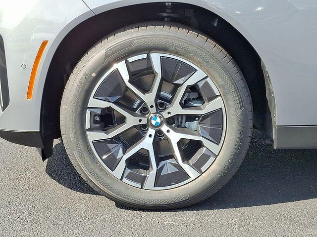 new 2025 BMW X3 car, priced at $55,805