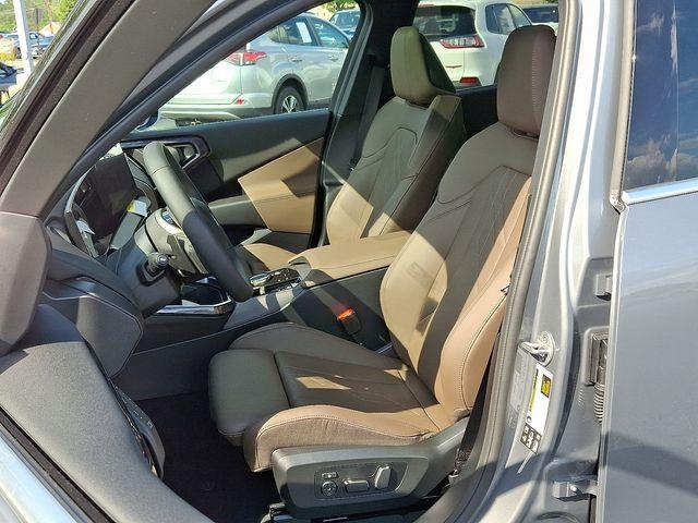 new 2025 BMW X3 car, priced at $55,805