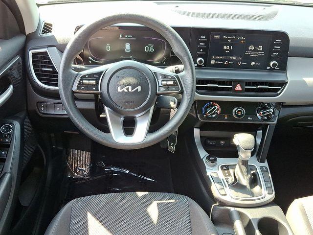 used 2024 Kia Seltos car, priced at $22,330