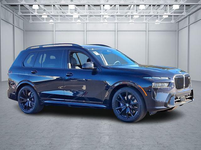 new 2025 BMW X7 car, priced at $115,050