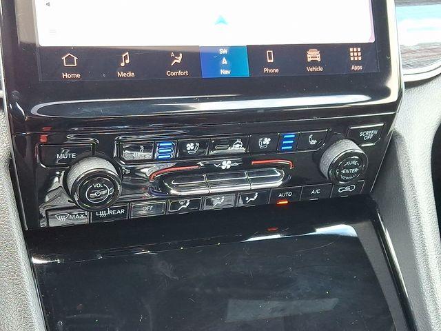 used 2022 Jeep Grand Cherokee car, priced at $34,620