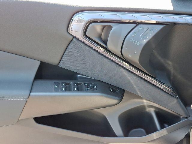 new 2025 BMW X3 car, priced at $55,660