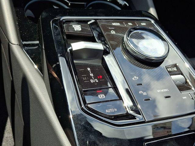 new 2026 BMW 530 car