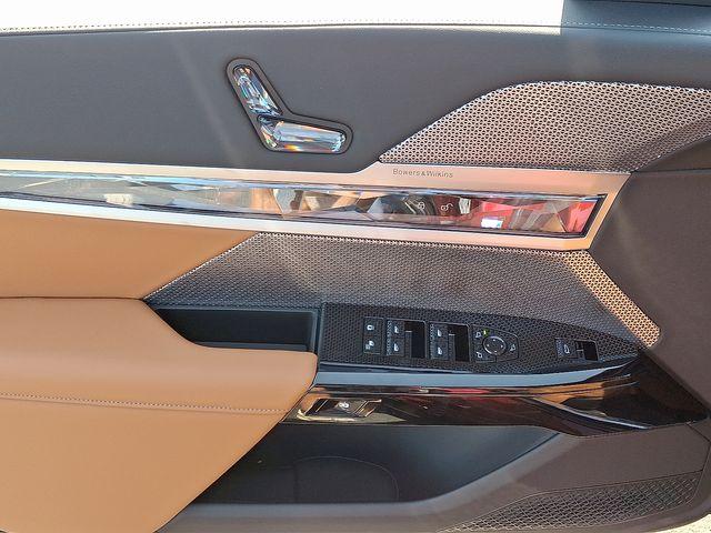 new 2025 BMW 740 car, priced at $101,225
