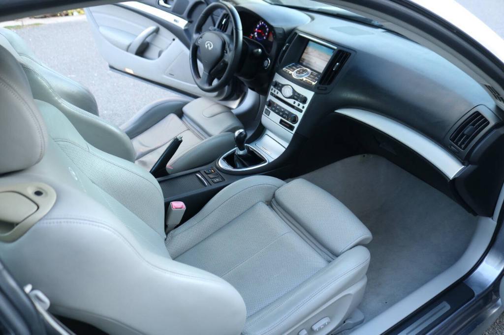 used 2008 INFINITI G37 car, priced at $14,995