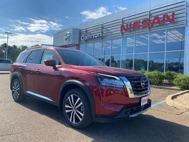 new 2024 Nissan Pathfinder car, priced at $50,021