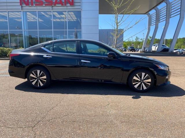 used 2022 Nissan Altima car, priced at $21,095