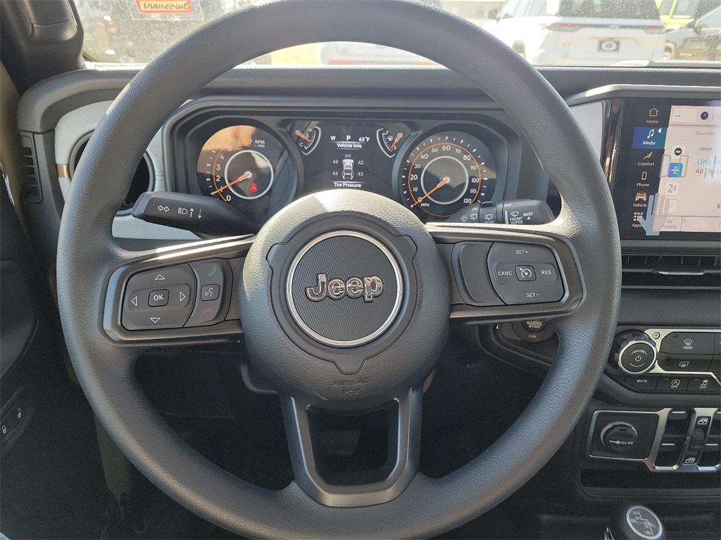 new 2025 Jeep Wrangler car, priced at $41,150
