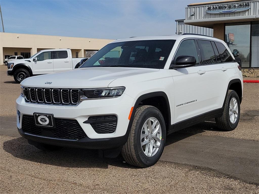 new 2025 Jeep Grand Cherokee car, priced at $36,497