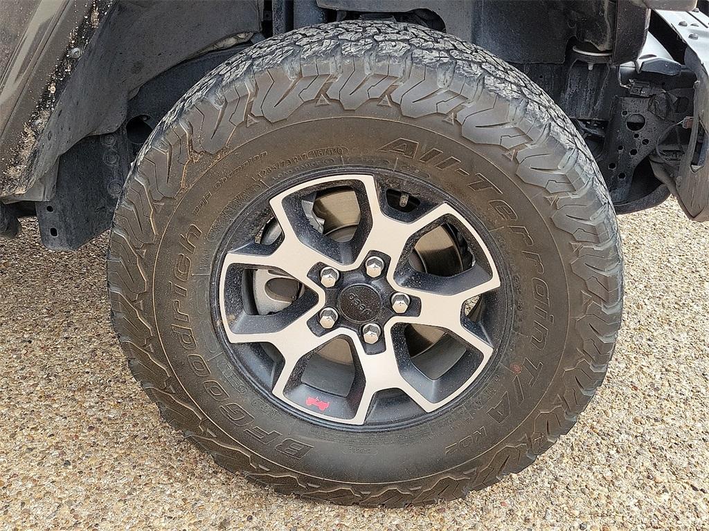 used 2022 Jeep Wrangler Unlimited car, priced at $32,994