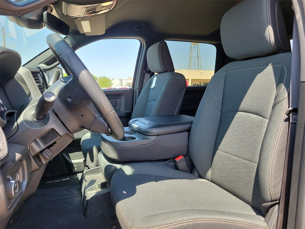new 2025 Ram 3500 car, priced at $68,865