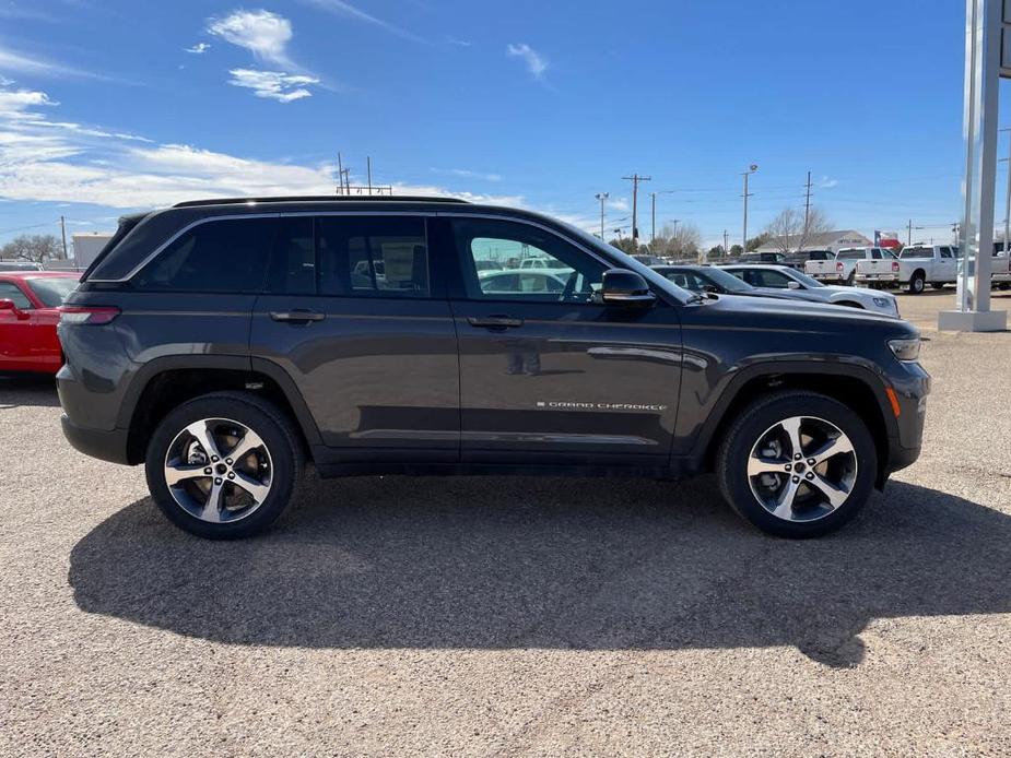 new 2024 Jeep Grand Cherokee car, priced at $51,498