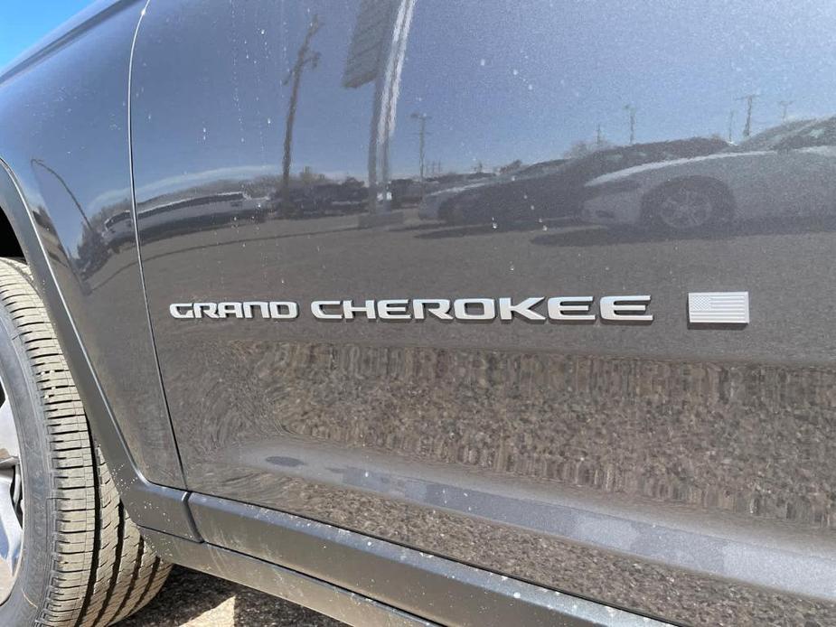 new 2024 Jeep Grand Cherokee car, priced at $51,498