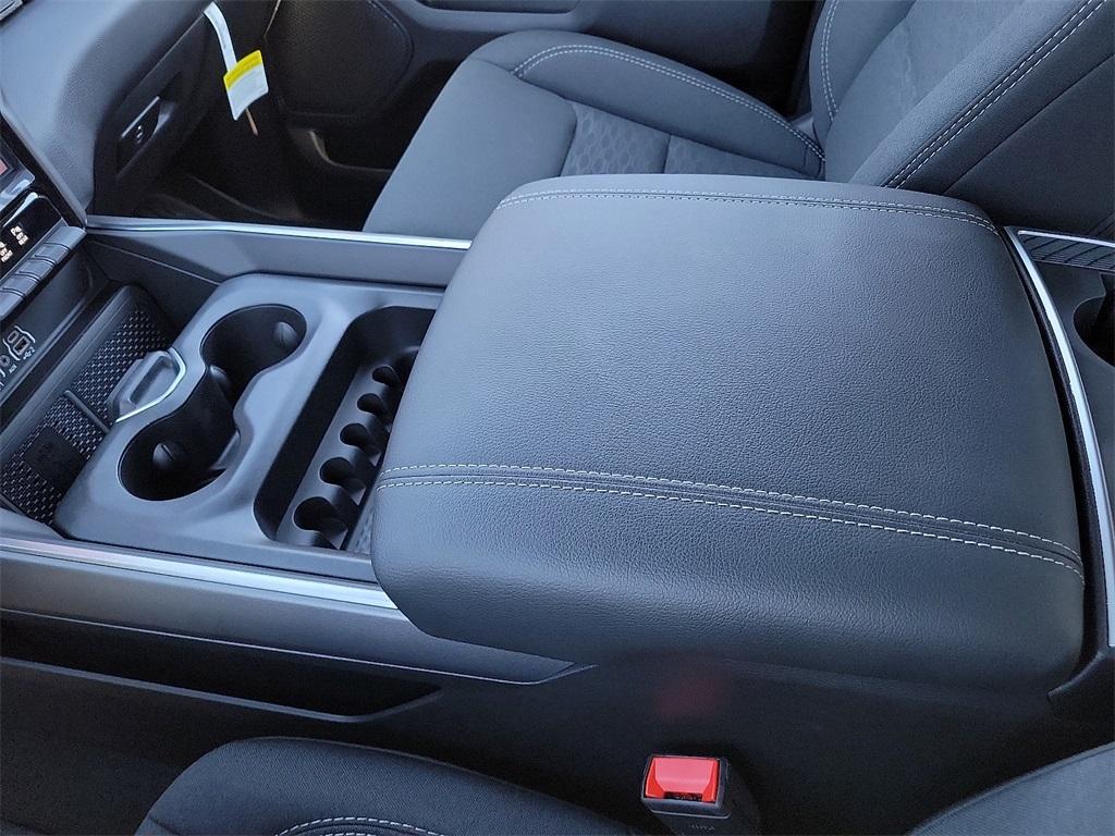 new 2025 Ram 1500 car, priced at $54,162