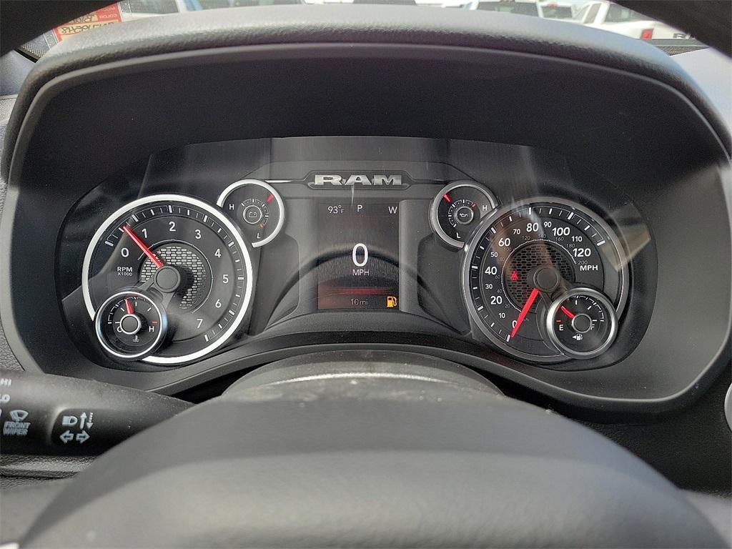 new 2025 Ram 1500 car, priced at $47,990