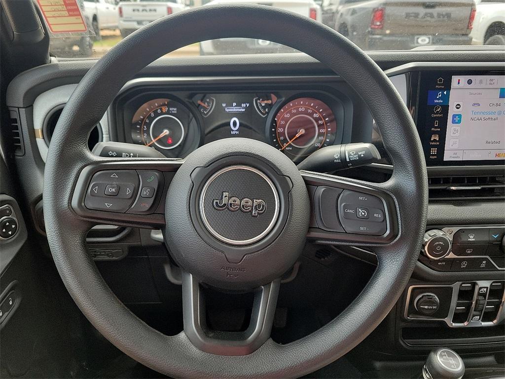 new 2025 Jeep Gladiator car, priced at $39,885