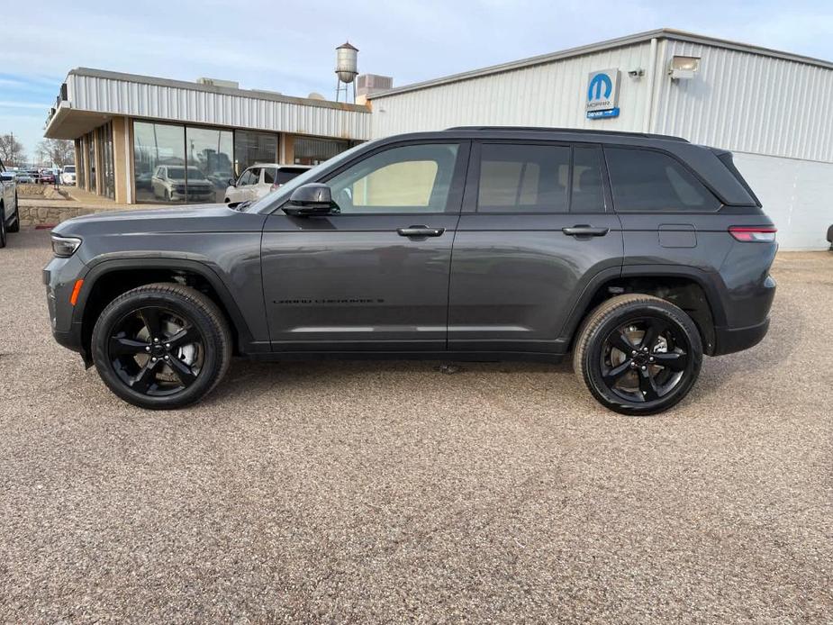 new 2024 Jeep Grand Cherokee car, priced at $47,498