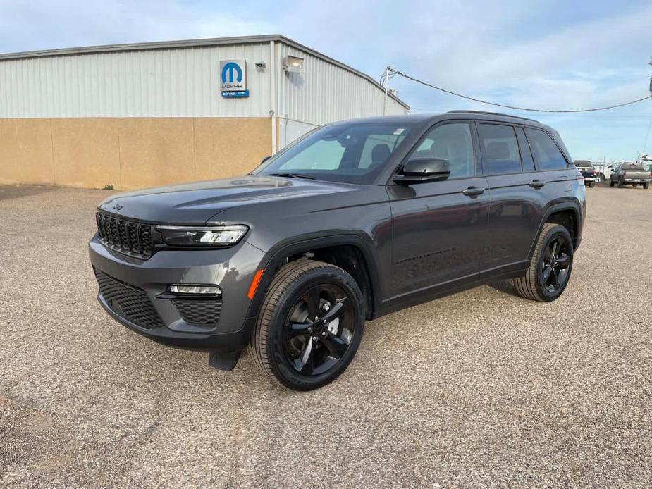 new 2024 Jeep Grand Cherokee car, priced at $47,498