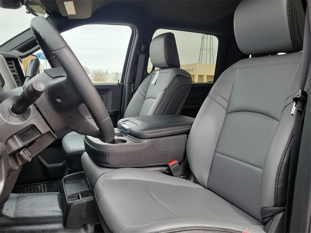new 2025 Ram 2500 car, priced at $65,825