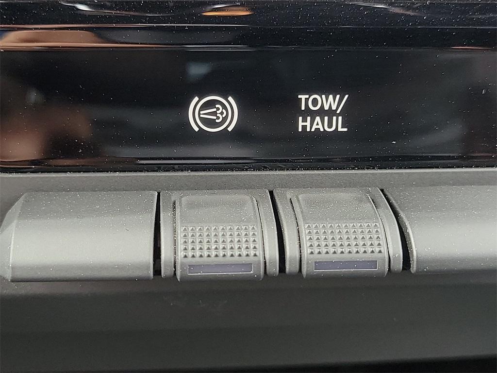new 2025 Ram 2500 car, priced at $65,825