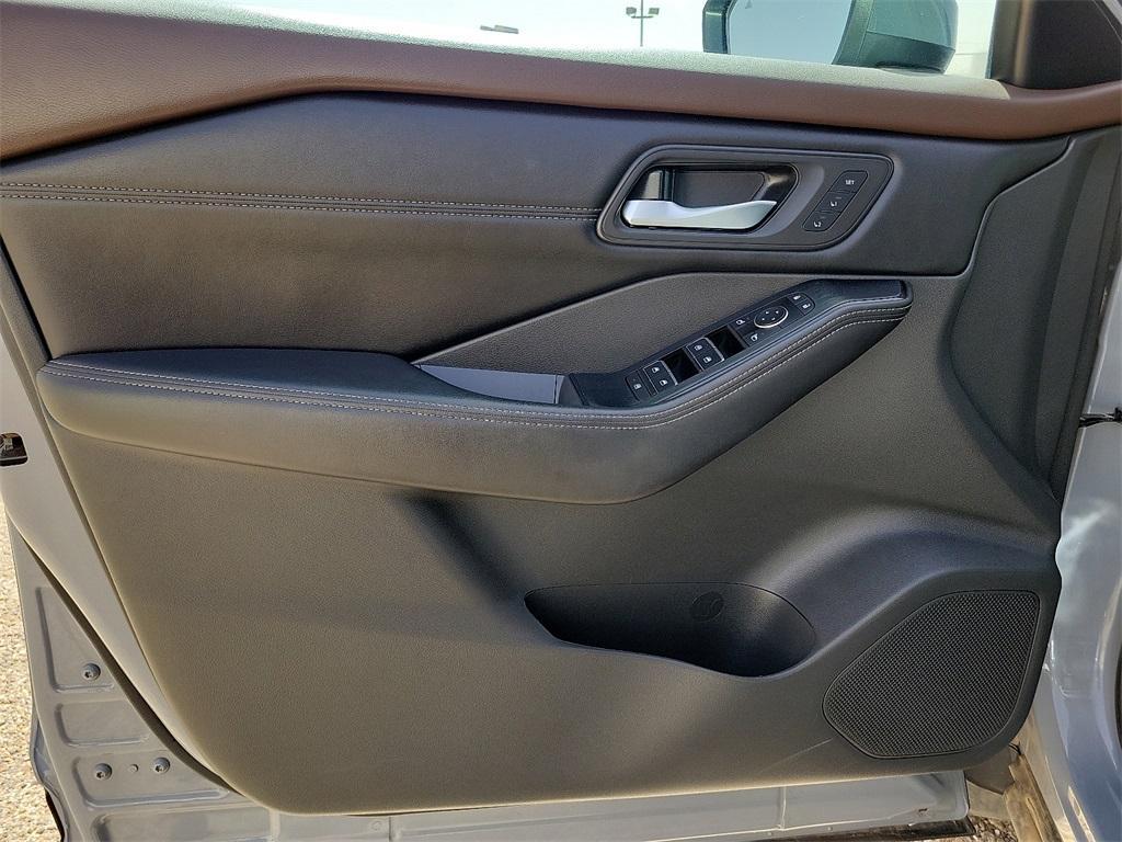 used 2022 Nissan Rogue car, priced at $25,716