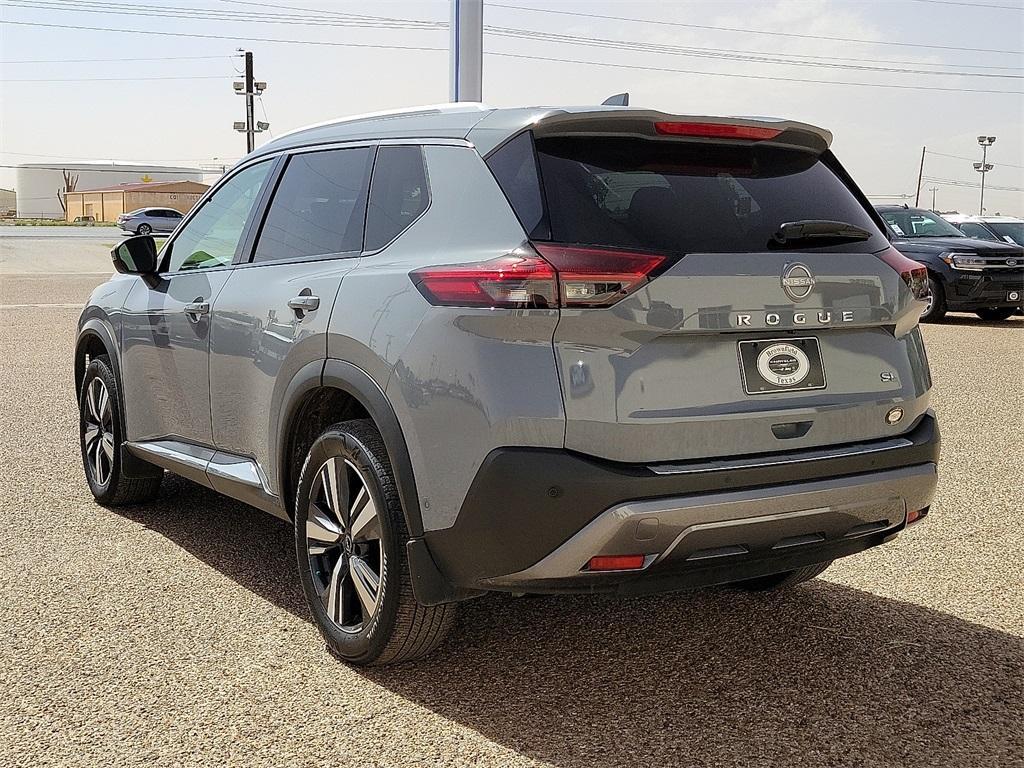 used 2022 Nissan Rogue car, priced at $25,716