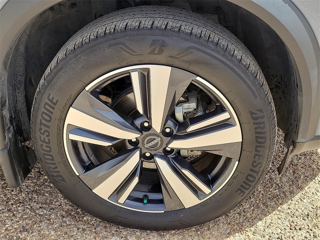 used 2022 Nissan Rogue car, priced at $25,716