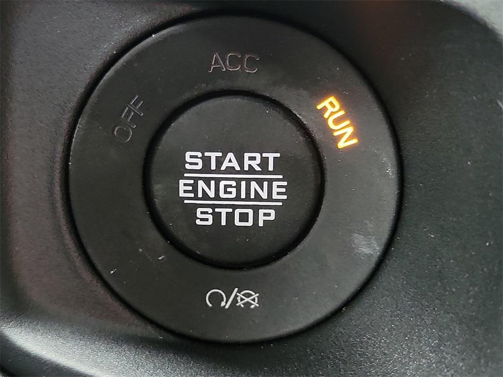 new 2025 Jeep Wrangler car, priced at $48,945