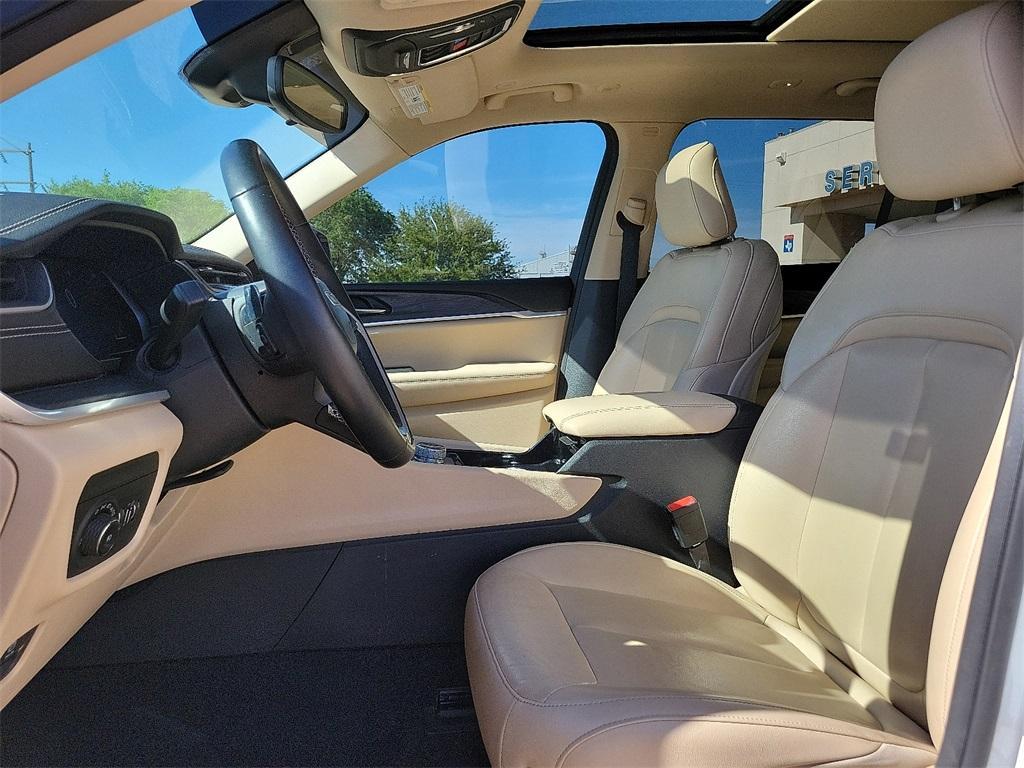 used 2021 Jeep Grand Cherokee L car, priced at $29,524