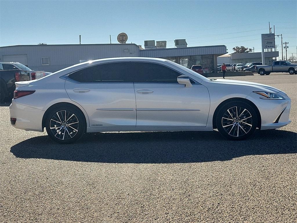 used 2022 Lexus ES 300h car, priced at $35,718