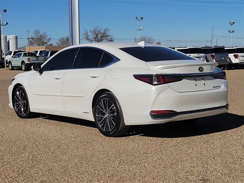 used 2022 Lexus ES 300h car, priced at $35,718