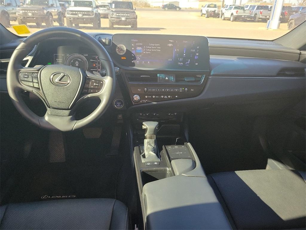 used 2022 Lexus ES 300h car, priced at $35,718