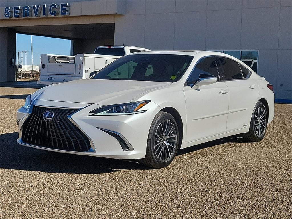 used 2022 Lexus ES 300h car, priced at $35,718