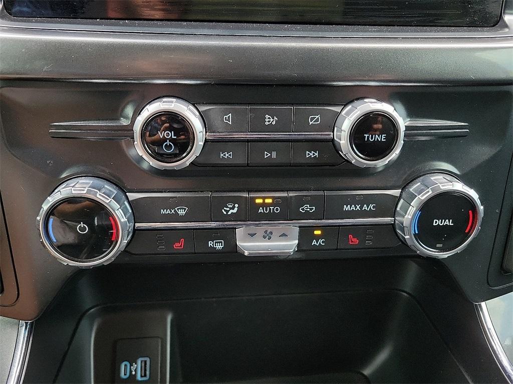 used 2022 Ford F-150 car, priced at $40,784